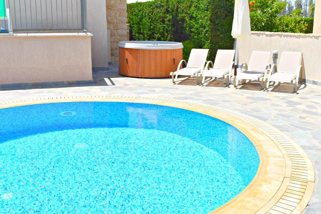 Villa Lalianda Sandy Beach Villas - Private Pool - Jacuzzi - Private Beach Area Polis Buitenkant foto